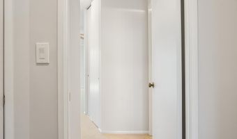 5904 MOUNT EAGLE Dr 718, Alexandria, VA 22303