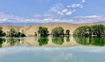 127 Little Rock Rd, Clark, WY 82435