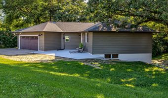 5524 N Dakota Ave, Ames, IA 50014