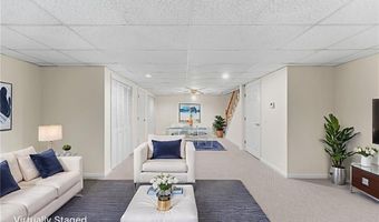 9 Eagle Run C, Warwick, RI 02818