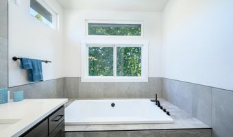 11280 SW PINTAIL Loop, Beaverton, OR 97007