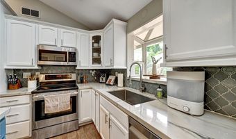 26305 N Broadway, Escondido, CA 92026