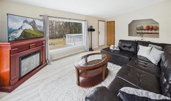 3912 4th St NW, Backus, MN 56435