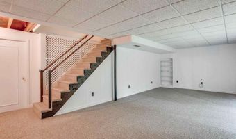 27 Buttonwood Rd, Bedford, NH 03110