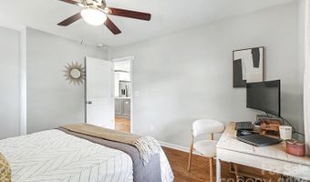 3330 Woodleaf Rd, Charlotte, NC 28205