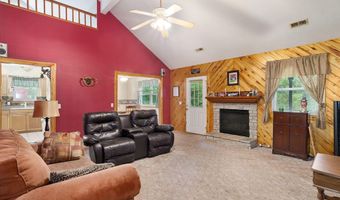 21445 Lawrence 2074, Ash Grove, MO 65604