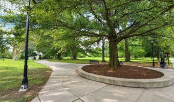 606 W CONWAY St, Baltimore, MD 21230
