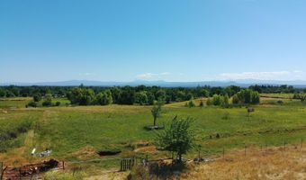 5227 Hopson Rd, Anderson, CA 96007