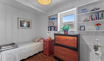 311 MAPLE St, Brookings, OR 97415