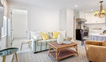 604 Thames & 4 Dixon St, Newport, RI 02840