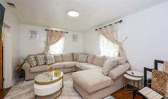304 Oak St, Angola, IN 46703