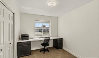 3840 Summerwood Ln, Ammon, ID 83406