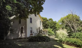 25 Charles St, Belfast, ME 04915