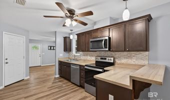 1152 D'Olive St, Bay Minette, AL 36507