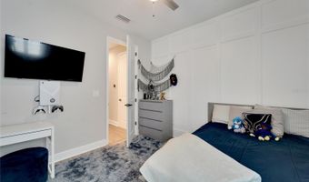 5611 MADRIGAL Way, Apollo Beach, FL 33572