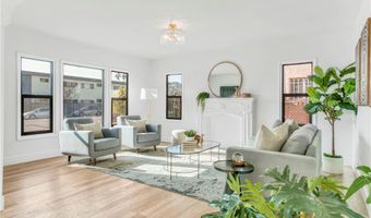 3521 60th St W, Los Angeles, CA 90043