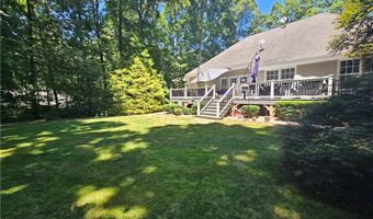 121 Roxbury Ct, Advance, NC 27006