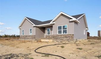 8555 Emerald Ln, Almont, MI 48003