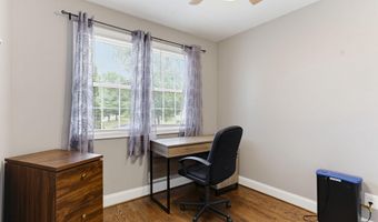 645 WALKER St, Aberdeen, MD 21001