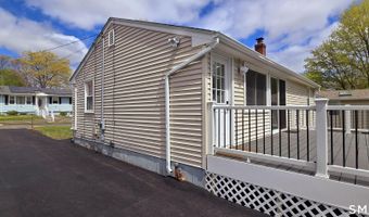 64 4th St, Bristol, CT 06010