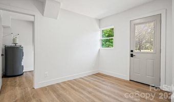 3320 Winterfield Pl, Charlotte, NC 28205