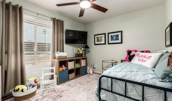 1638 N LONGMORE St, Chandler, AZ 85224