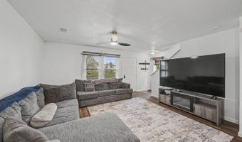 205 OCEANGATE Dr, Atlantic Beach, FL 32233