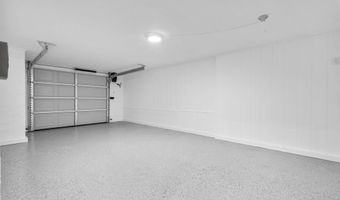 8605 ARDFOUR Ln, Annandale, VA 22003