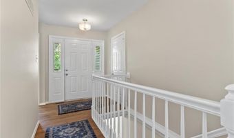 1708 Stoney Terrace Dr, Ballwin, MO 63021