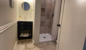 649 Howard Ave, Biloxi, MS 39530
