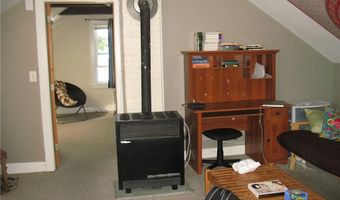 15 Webster St 3, Newport, RI 02840