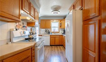 125 Clinton Ave, Akron, OH 44301