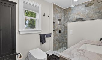 299 Old Eleven Dr, Abingdon, VA 24210