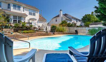 65 Chestnut Way Cir, Barnegat, NJ 08005
