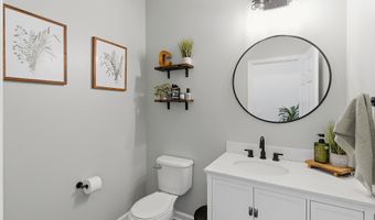 44 Bridle Path, Bayville, NJ 08721