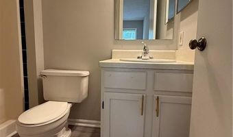 1010 DEKALB St, Auburn, AL 36830