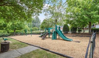 2004 Battlewood Rd, Apex, NC 27523