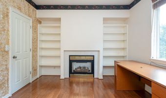 11855 SW FINCH St, Beaverton, OR 97007
