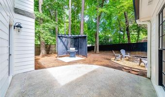 4929 Willow Creek Dr, Woodstock, GA 30188