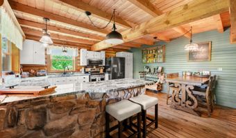 5152 Briar Ridge Dr, Aurora, IN 47001