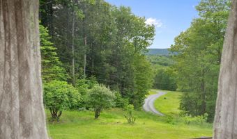 104 Juniper Ridge Rd, Brattleboro, VT 05301