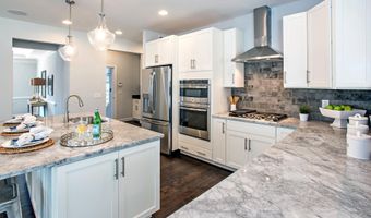 5415 WOODWAY Dr, Alexandria, VA 22310