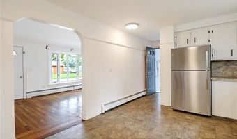 248 Don Ave, East Providence, RI 02916