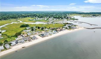 8 Belaire Mnr, Old Saybrook, CT 06475