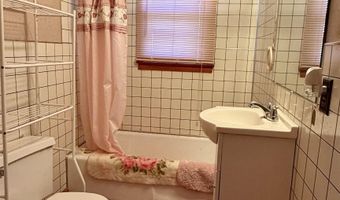 218 SARDIE HENRY Rd, Bethel Springs, TN 38315