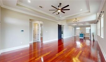 216 BEAR Dr, Arabi, LA 70032