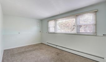 12 Van Gogh Ln, Airmont, NY 10901