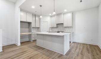 13 Salisbury Dr, Bella Vista, AR 72714