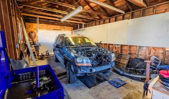 821 E 6th St, Anaconda, MT 59711
