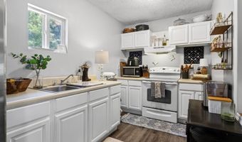 302 Rogers Ln, Birchwood, TN 37308